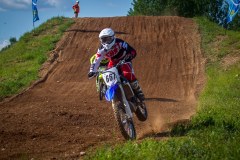 MOTO-9465_1600x1046