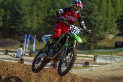 MOTO-3216_1600x1167