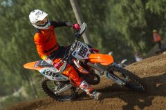 MOTO-3304_1600x1067