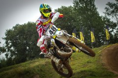 MOTO-7553_1600x1029