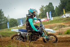 MOTO-7602_1600x1009