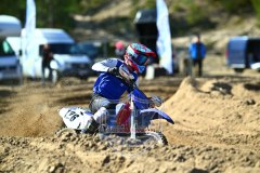 DSC_7032_1600x1067