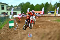 DSC_0677_1600x1067