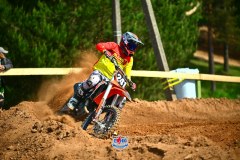 DSC_9737_1600x1067