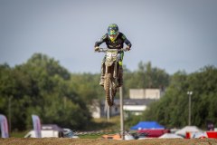 1_14694927_1600x1028