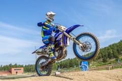 1_21225443_1600x1075