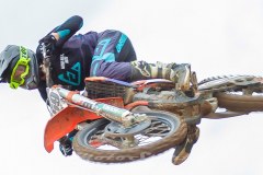 1_OTO4274_1600x795